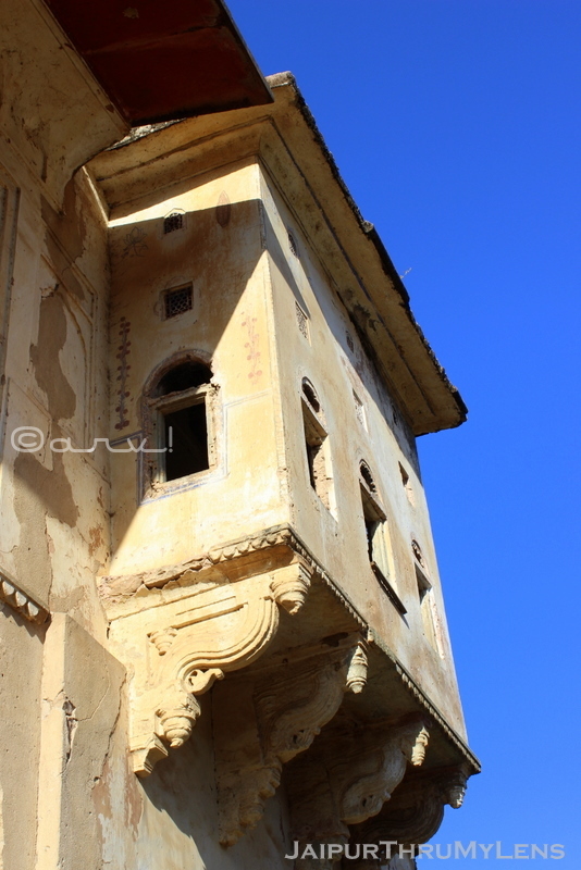 old-window-design-amer-heritage-walking-tour-jaipur