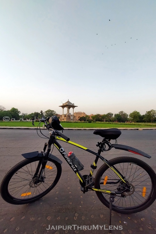 most-popular-cycling-routes-jaipur-c-scheme-statute-circle
