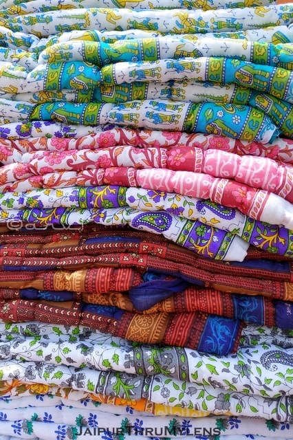 jaipuri-razaai-jaipur-shopping-guide-block-print