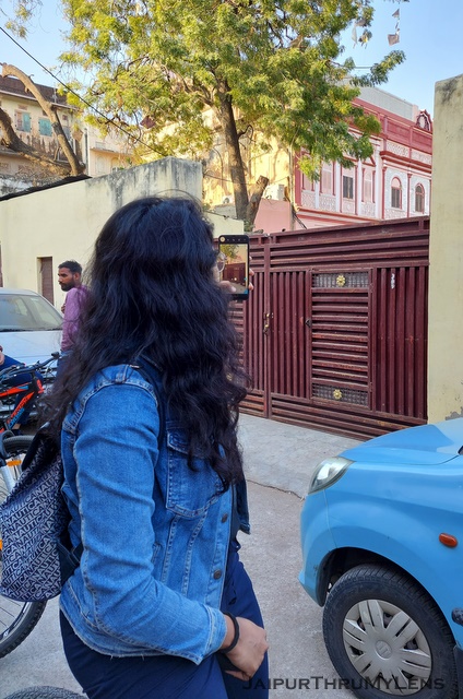 best-things-to-do-jaipur-cycle-tour-female-traveller