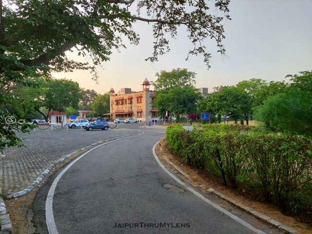 jaipur-university-rajasthan-list-ru-campus