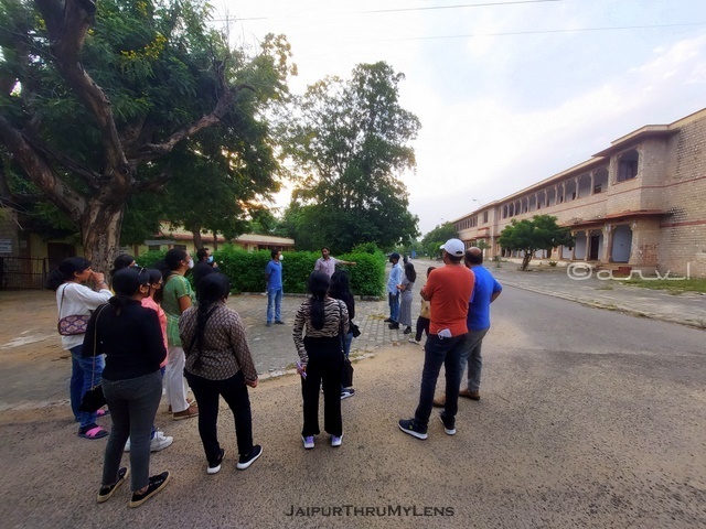 students-university-of-rajasthan-jaipur-walking-tour