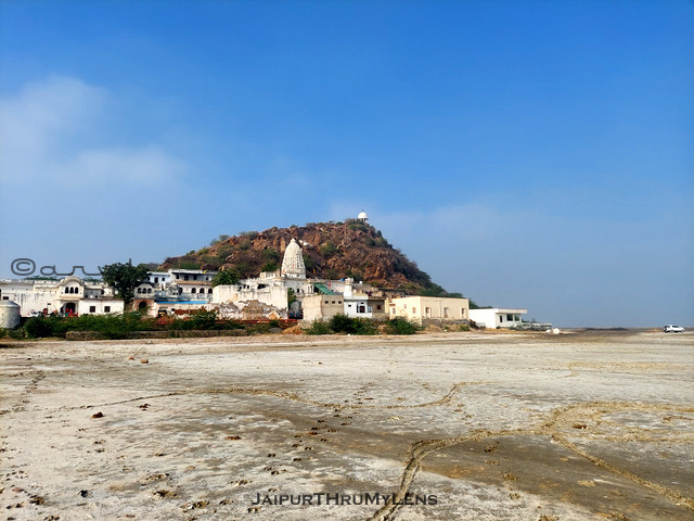 shakhambari-devi-temple-sambhar-salt-lake