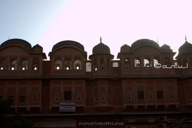 sirehdyodi-bazaar-jaipur-walled-city-architecture