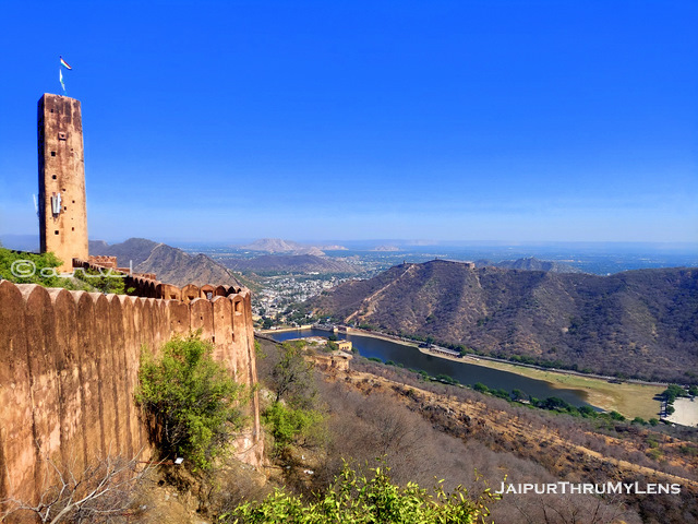 jaigarh-fort-jaipur-famous-for-jaivan-canon