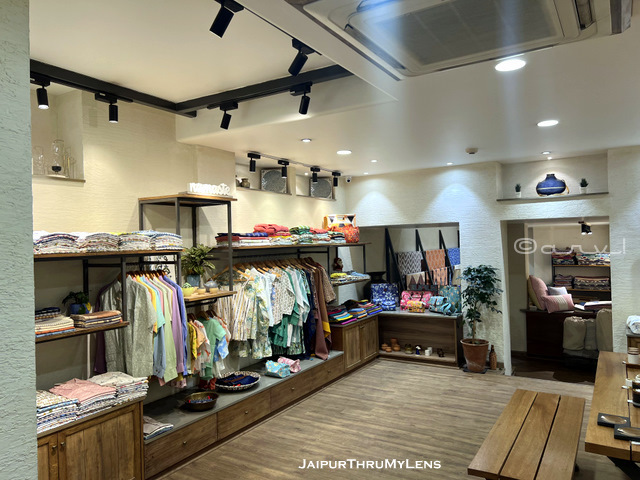 agora-jaipur-gift-shop-photo-sirehdyodi-bazaar