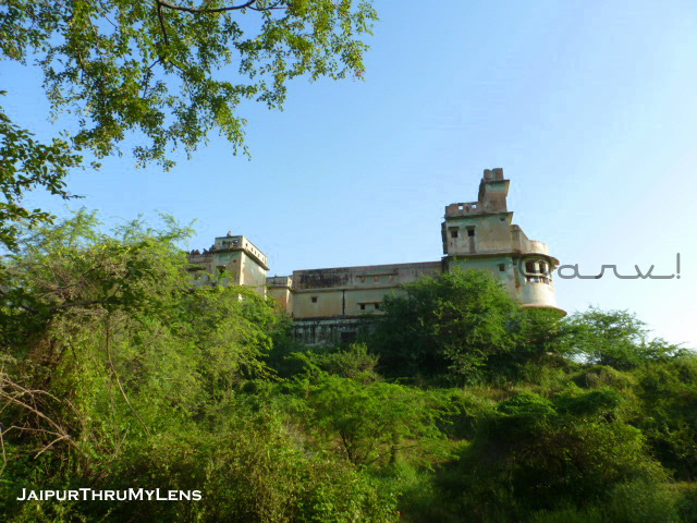 lalit-niwas-odhi-ramsagar-jaipur-hunting-lodge