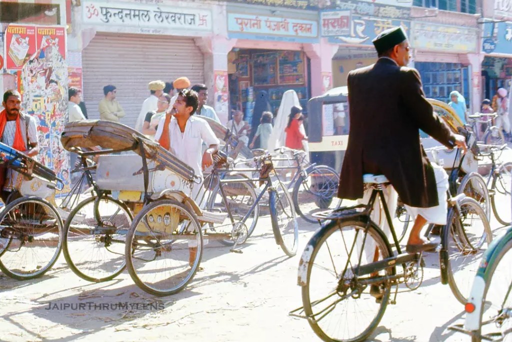 old-jaipur-photo-johari-bazaar-1970-by-traveler