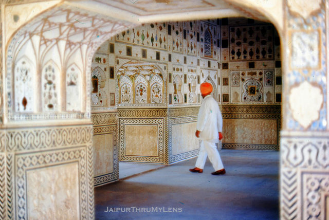old-photo-jaipur-sheesh-mahal-amer-fort-1970