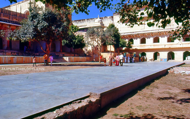 old-picture-jaipur-amer-fort-jaleb-chowk-1970