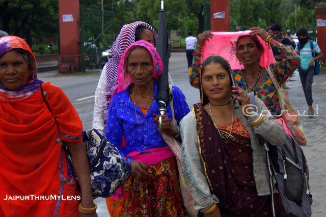 women-on-hindu-pilgrim-diggi-yatra-jaipur
