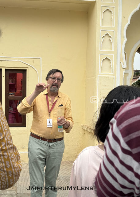 Giles Tillotson writer and author explaining architecture in Jaigarh Fort Jaipur